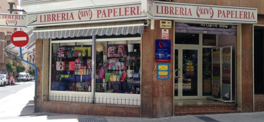 Se infla golpear Cerco Libros de texto en Alicante | Librería Maeva