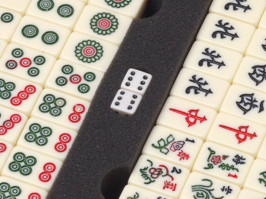 MAH JONG