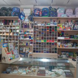 Papelería y material escolar en  Librería Maeva