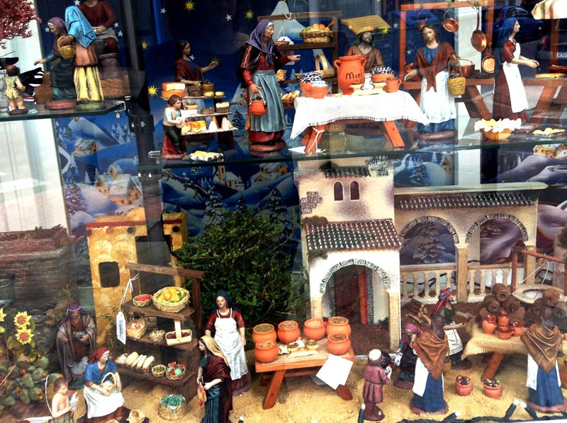 figuras de belén hechas a mano en alicante